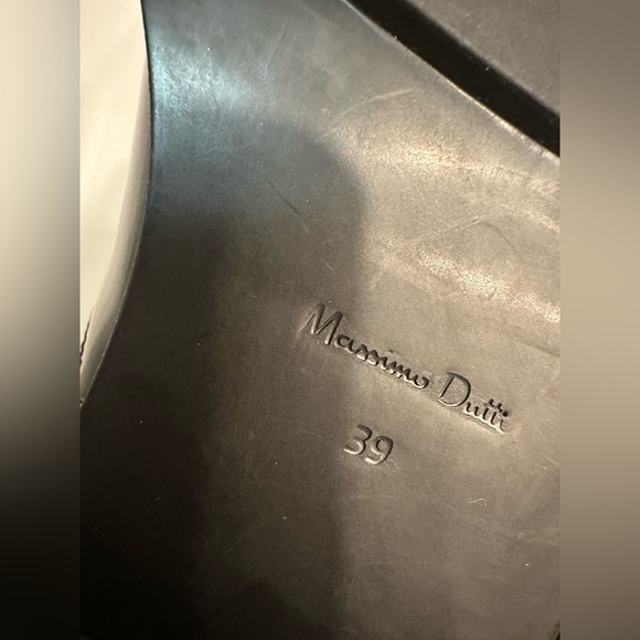 Massimo Dutti Glossy Black Leather Boots - Picture 8 of 12